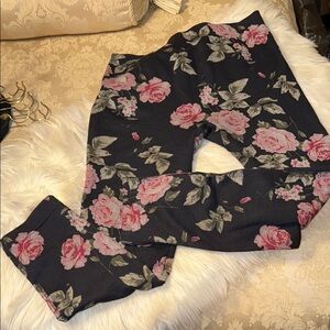 Floral Black Leggings with flowers size 2x/3x